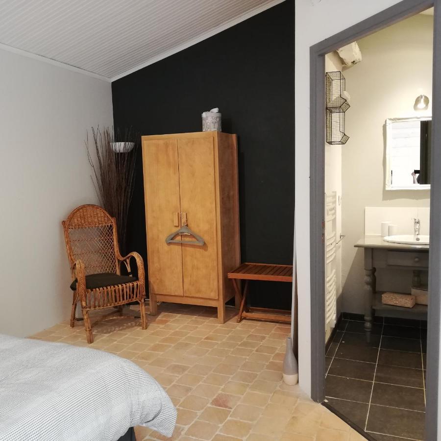 Au Logis De La Mongie Bed & Breakfast Soullans Exterior foto