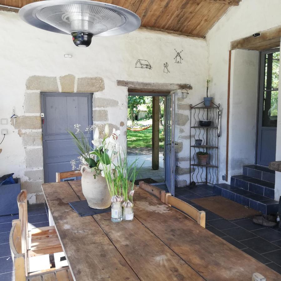 Au Logis De La Mongie Bed & Breakfast Soullans Exterior foto
