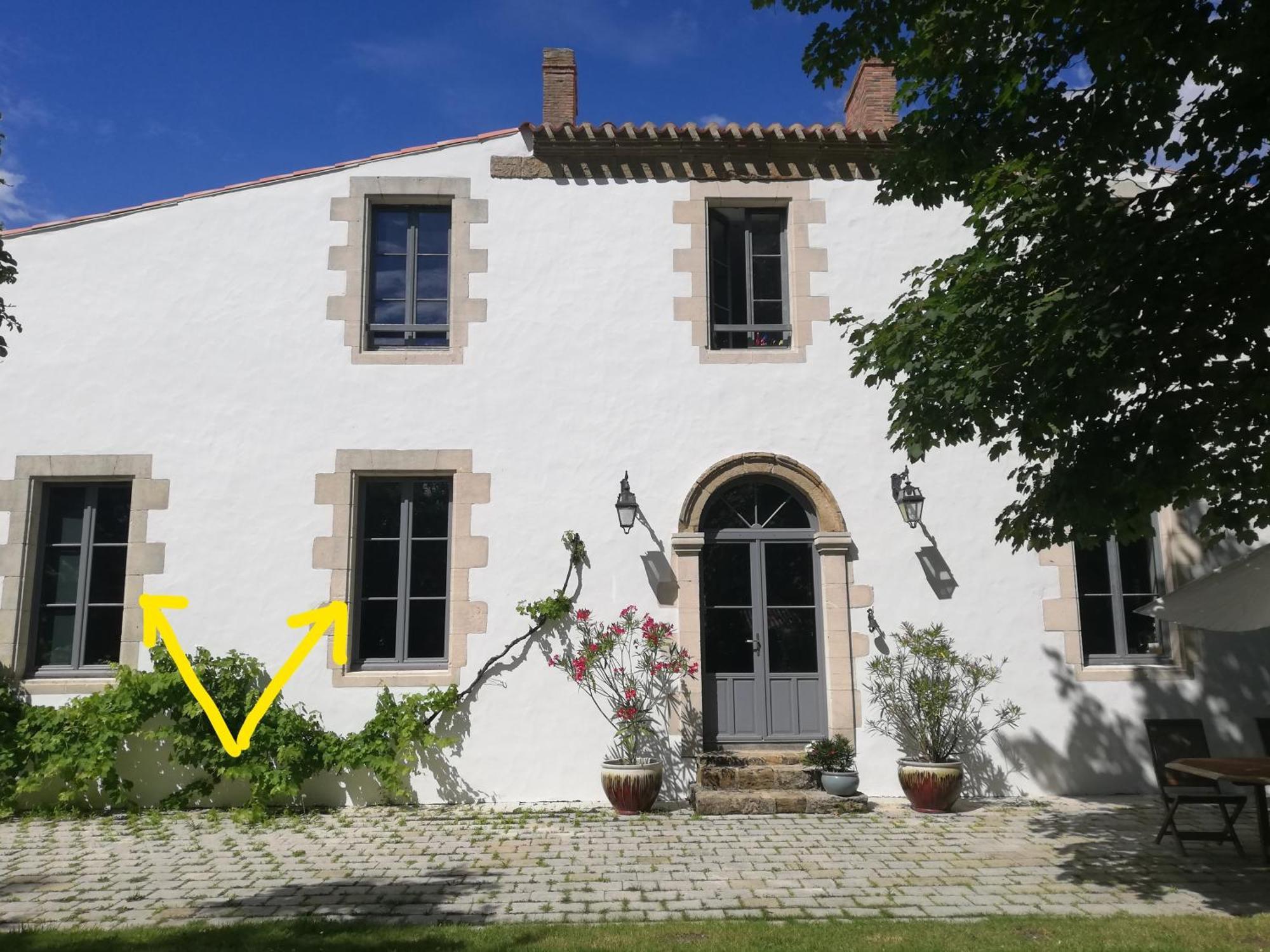 Au Logis De La Mongie Bed & Breakfast Soullans Exterior foto