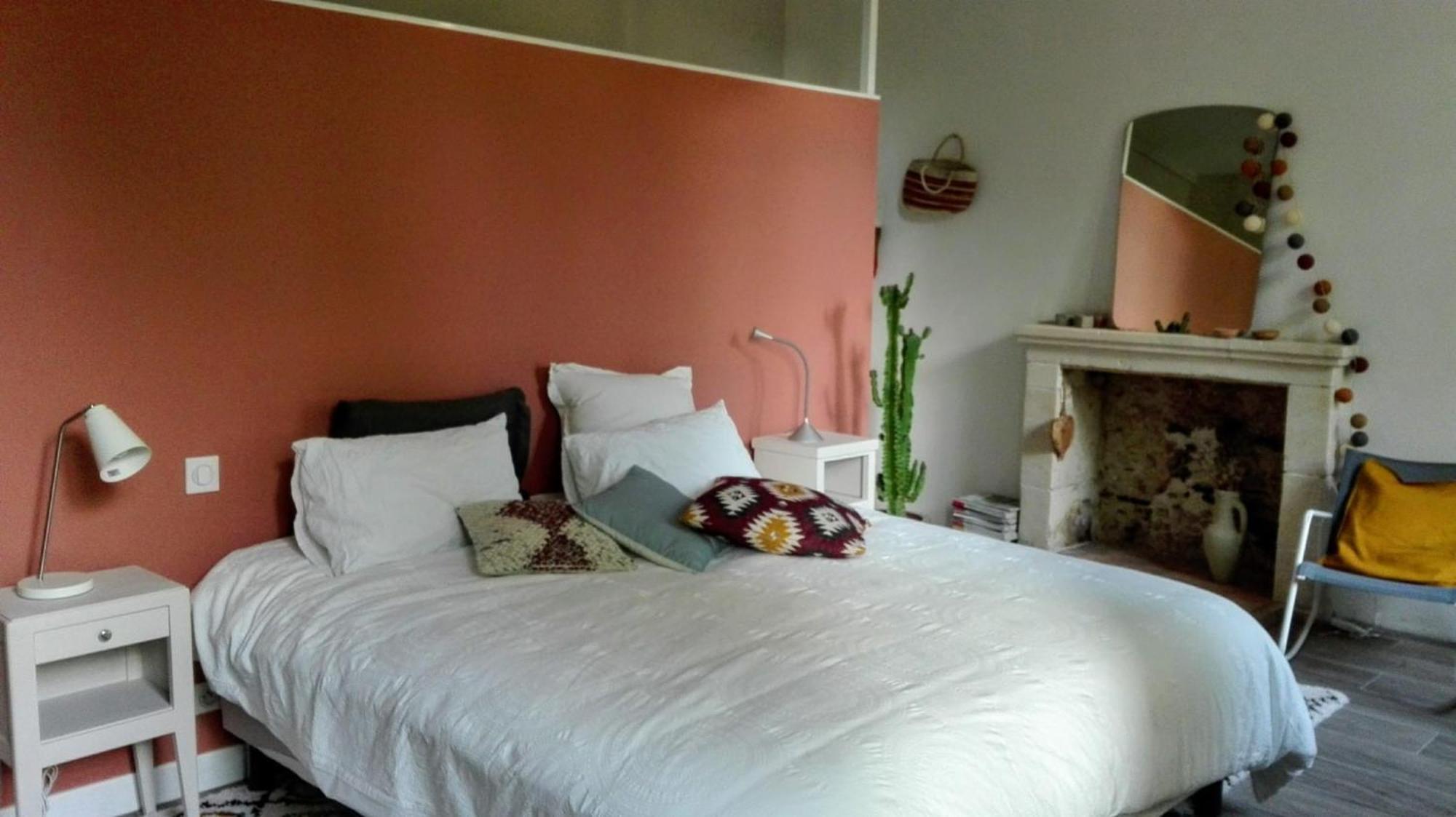 Au Logis De La Mongie Bed & Breakfast Soullans Exterior foto